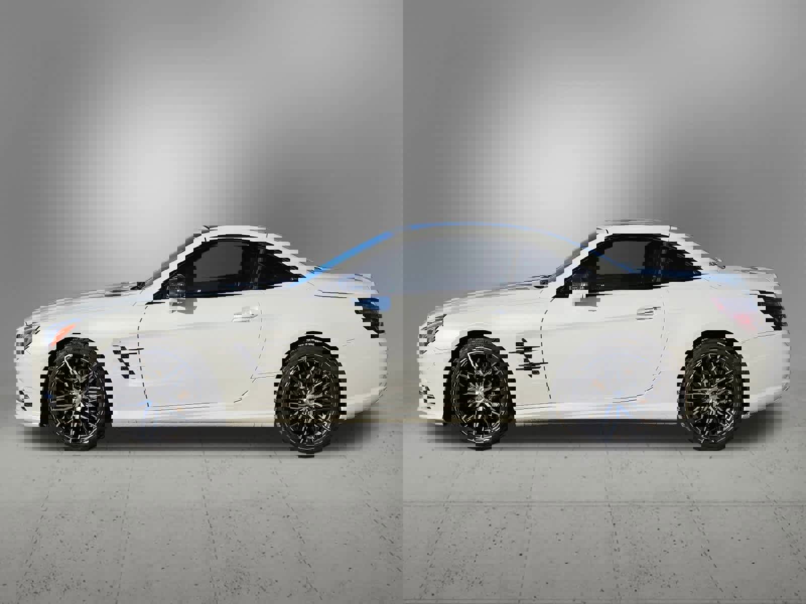 Used 2016 Mercedes-Benz SL 400 image 2