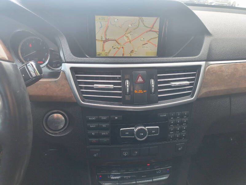 Used 2012 Mercedes-Benz E 350 Sedan image 21