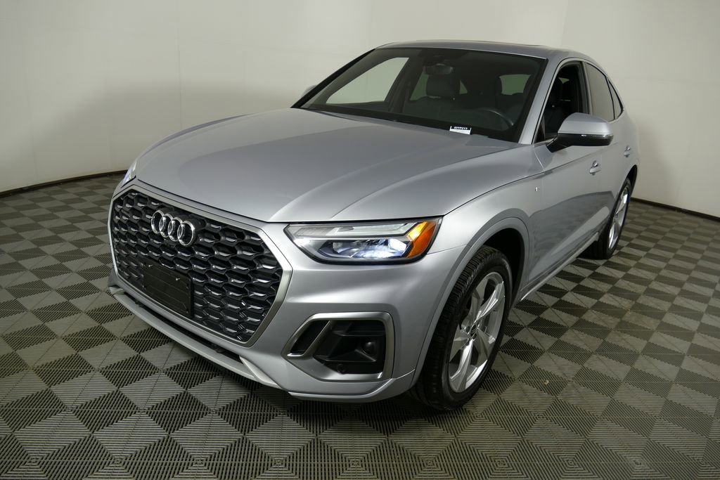 Used 2021 Audi Q5 2.0T Premium Plus w/ Premium Plus Package AWD/4WD image 29