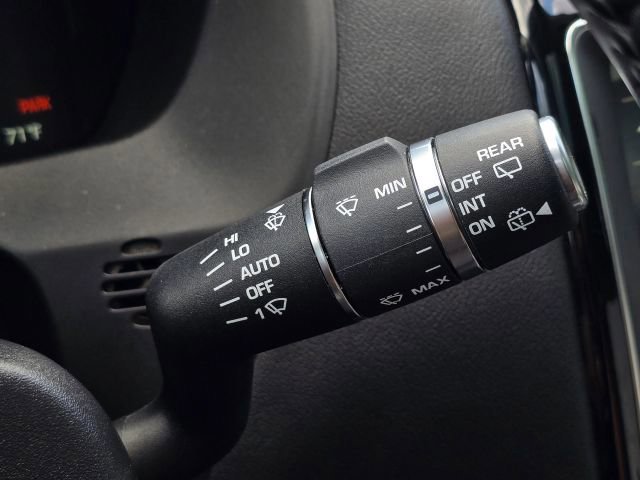 Used 2018 Jaguar F-PACE R-Sport image 37