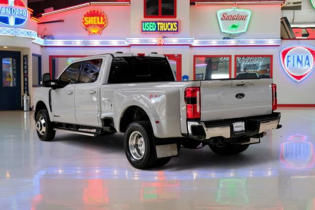 Used 2025 Ford F350 Lariat AWD/4WD image 4