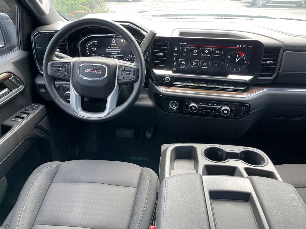 Used 2023 GMC Sierra 1500 Elevation AWD/4WD image 9