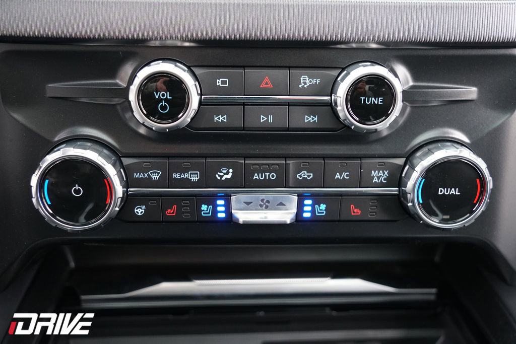 Used 2026 Ford F350 Platinum image 34