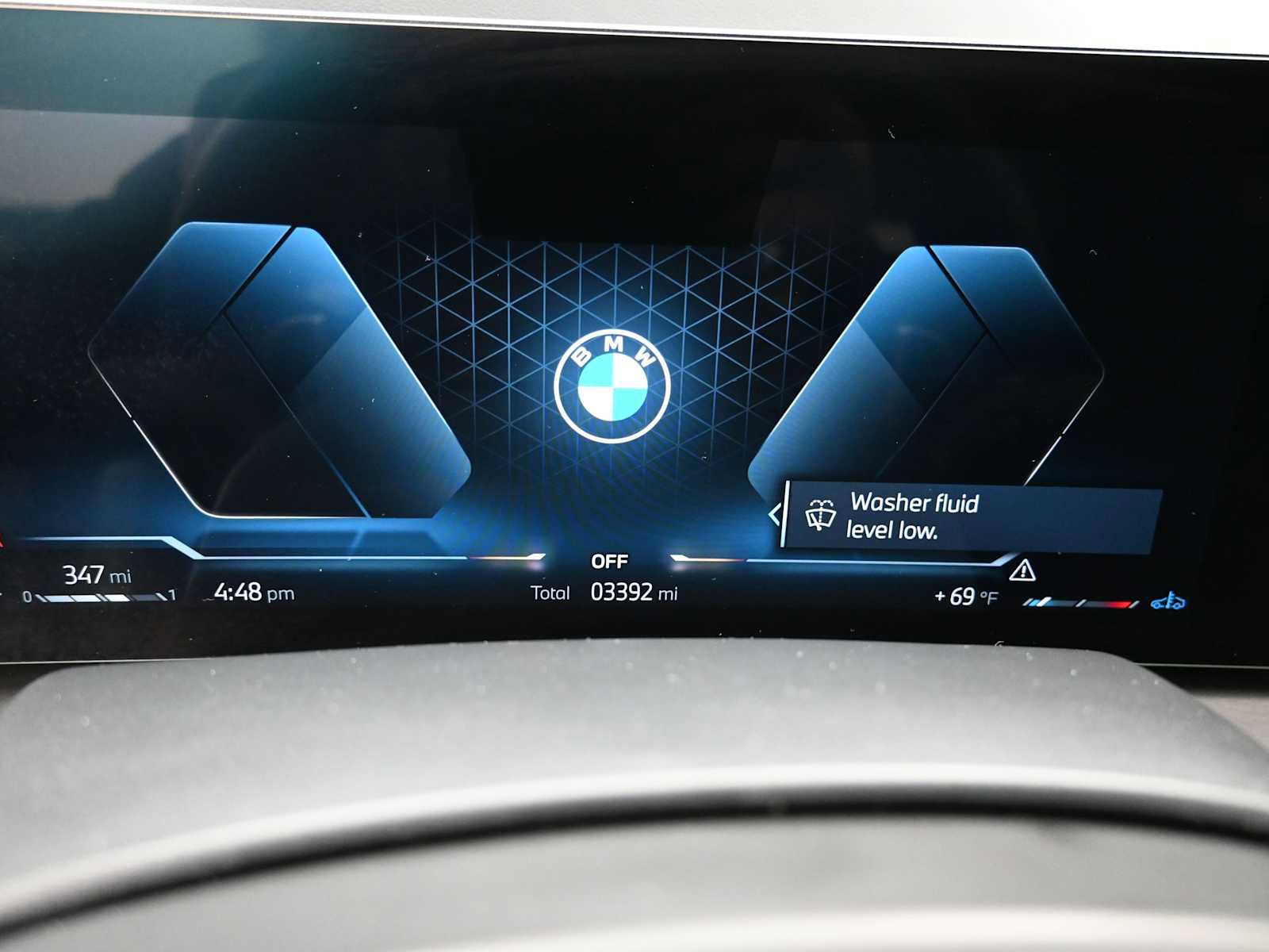 Used 2026 BMW X7 xDrive40i w/ Executive Package image 11