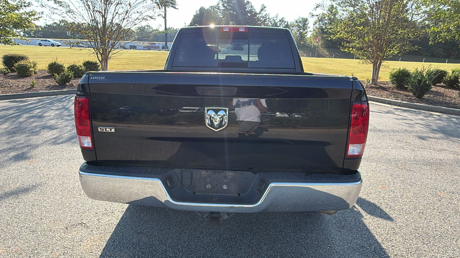 Used 2019 RAM 1500 Classic SLT RWD image 9