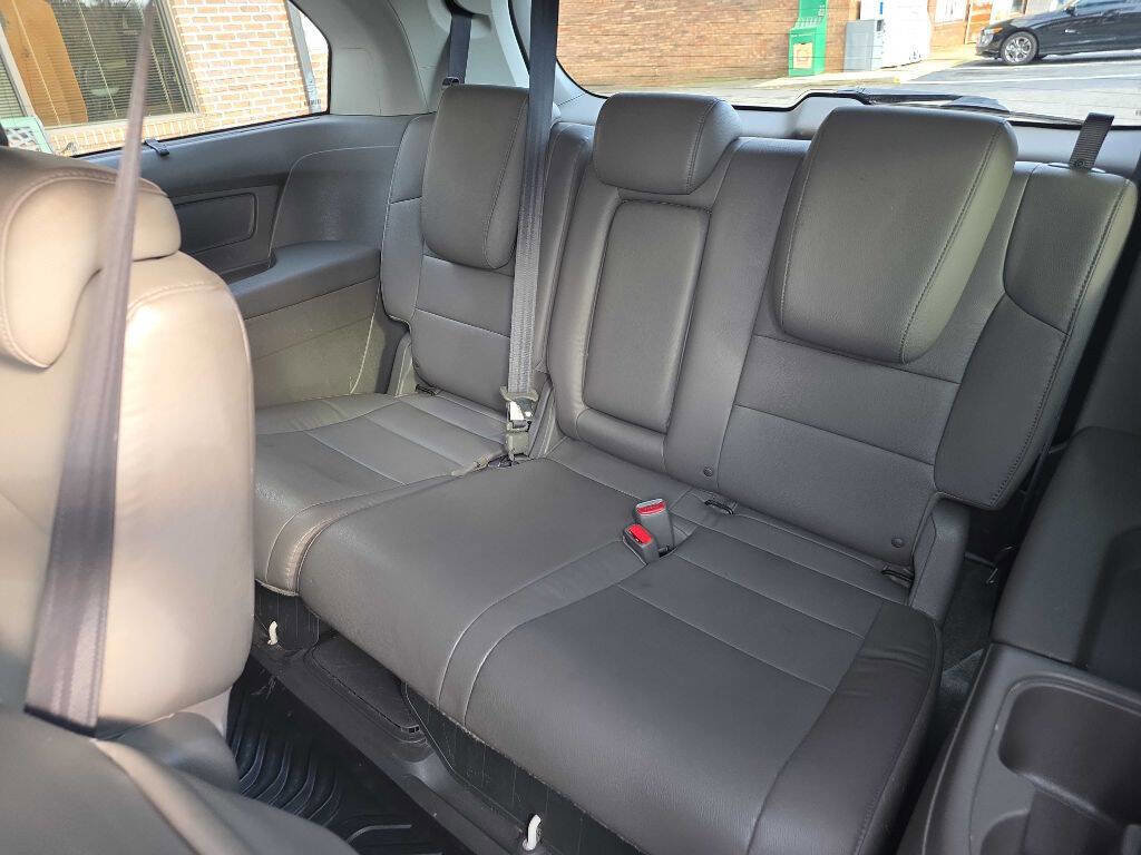 Used 2015 Honda Odyssey Touring Elite image 22