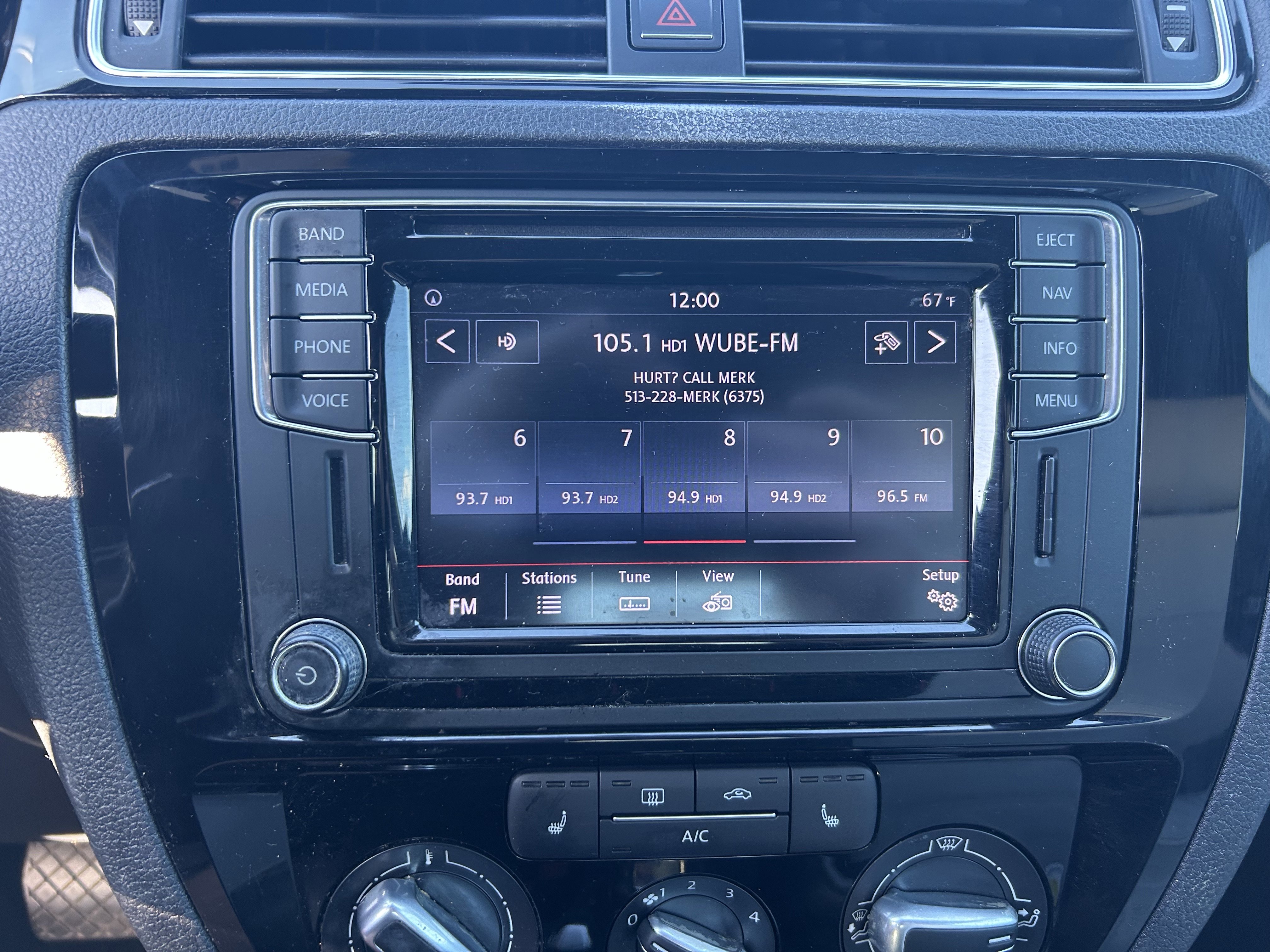 Used 2016 Volkswagen Jetta Sport image 12