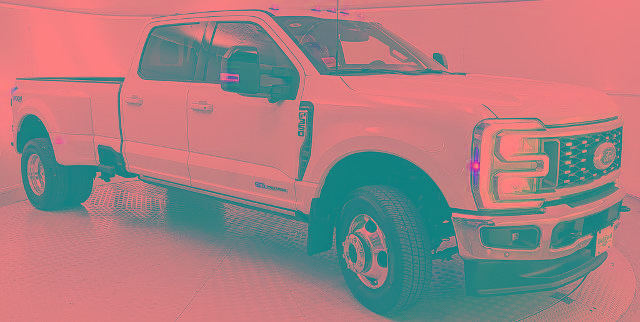 Certified 2025 Ford F350 Lariat w/ Lariat Ultimate Package AWD/4WD image 1