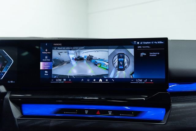 Used 2026 BMW i5 eDrive40 w/ M Sport Package image 18