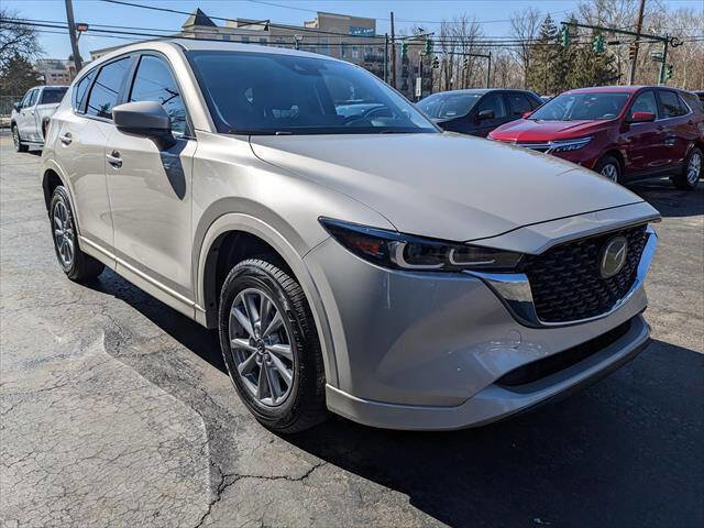 Used 2025 MAZDA CX-5 AWD 2.5 S w/ Preferred Package image 6