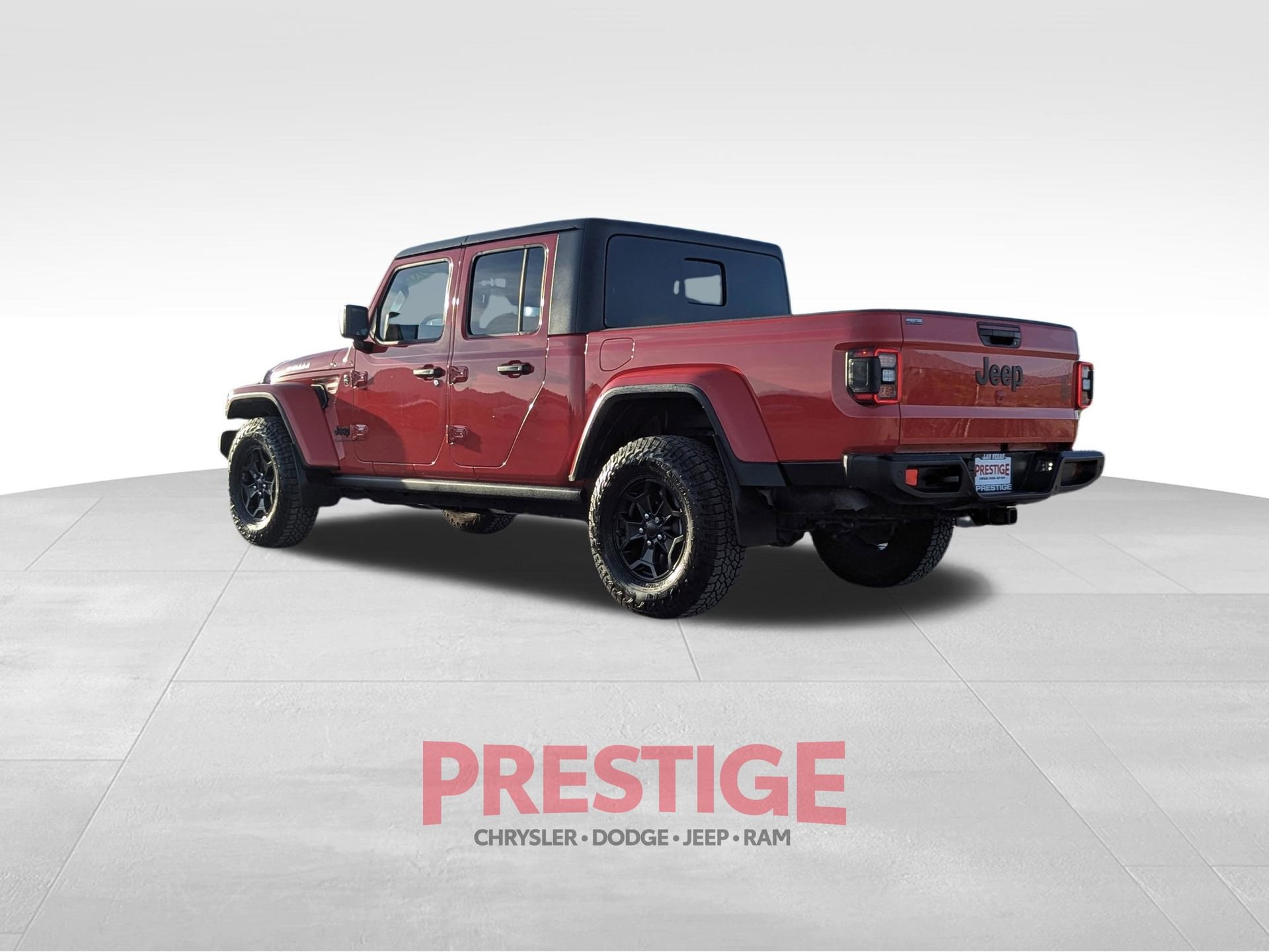 Used 2021 Jeep Gladiator Willys image 13