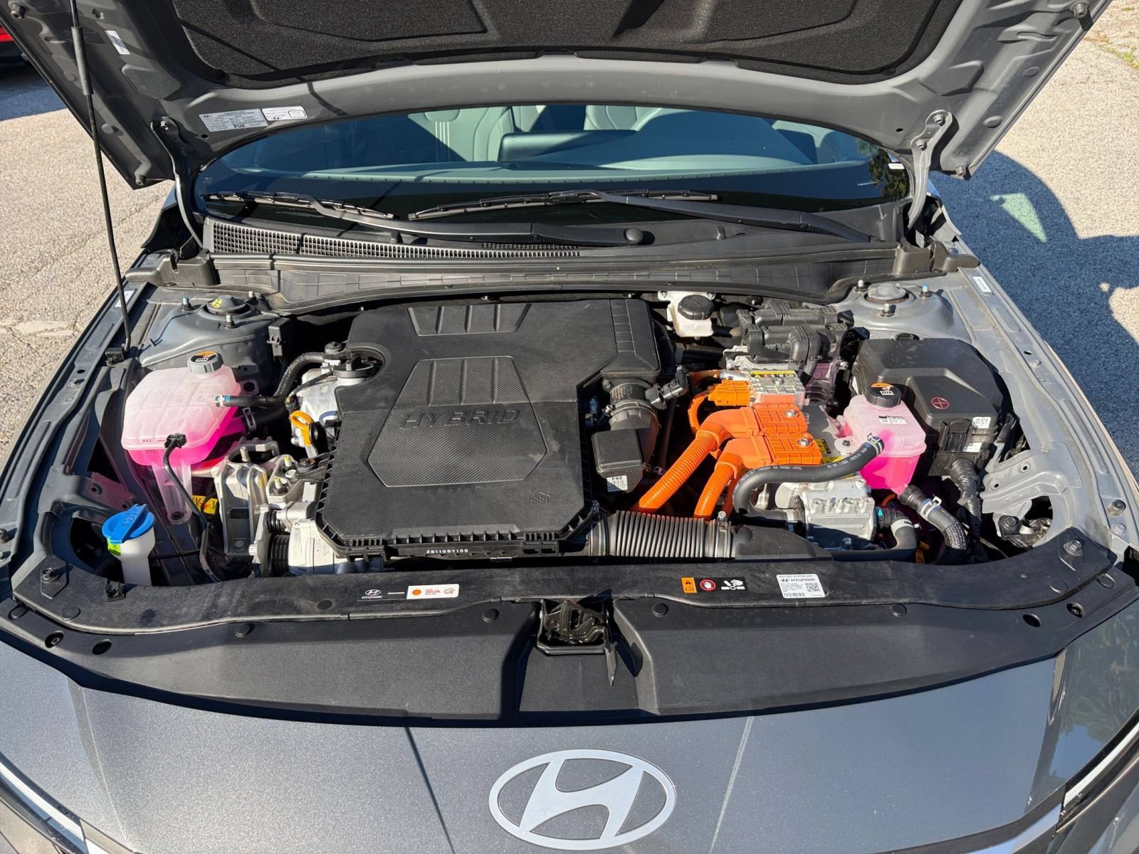 Used 2026 Hyundai Elantra Hybrid FWD image 31