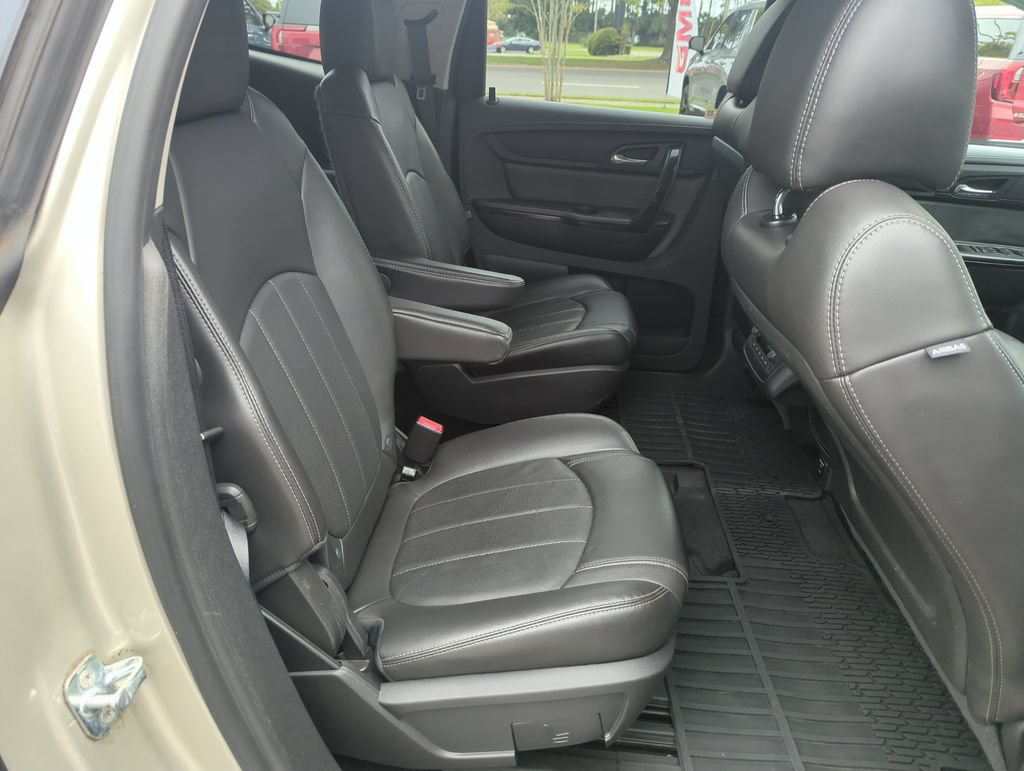 Used 2016 Chevrolet Traverse LTZ FWD image 34