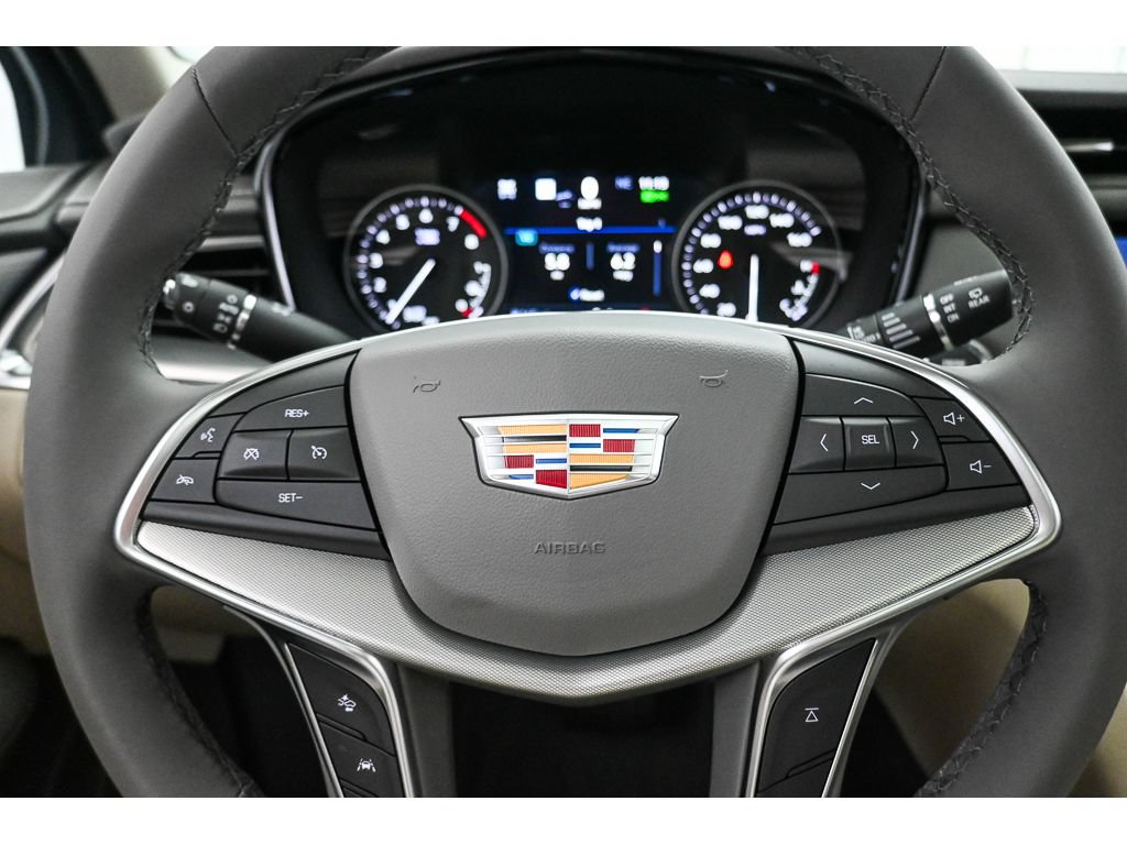 New 2026 Cadillac XT5 Premium Luxury w/ Driver Assist Package AWD/4WD image 24