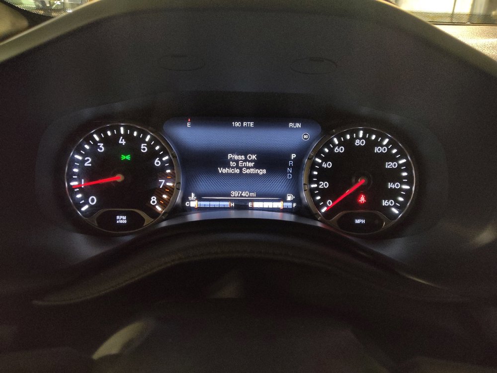 Used 2023 Jeep Renegade Latitude image 23