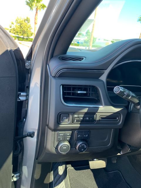 Used 2023 Chevrolet Tahoe RST AWD/4WD image 25