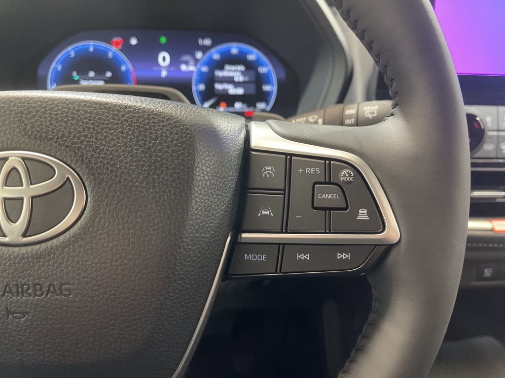 Used 2026 Toyota Grand Highlander Platinum image 24