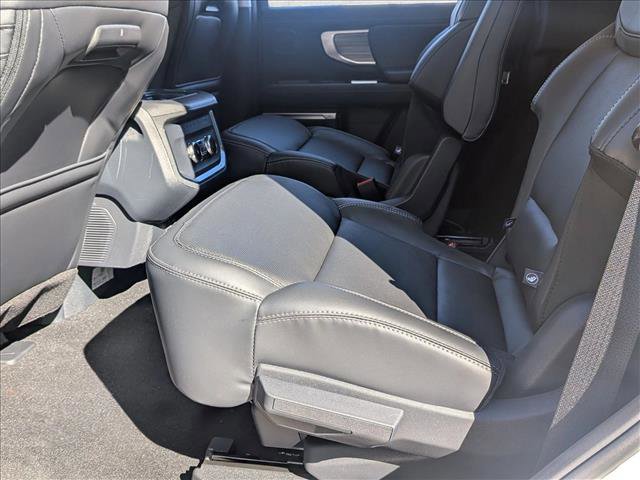 New 2026 Ford Expedition Platinum w/ Driver's Package AWD/4WD image 15