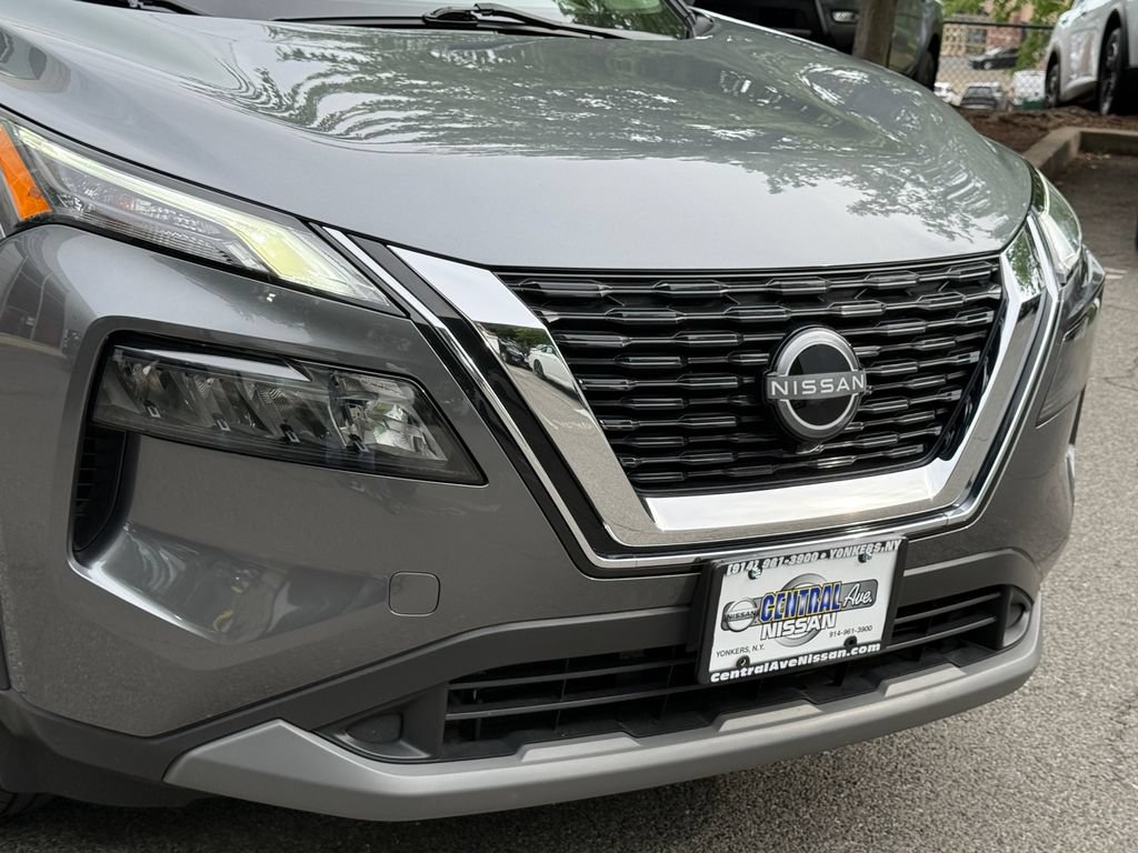 Used 2023 Nissan Rogue SL w/ SL Premium Package AWD/4WD image 8