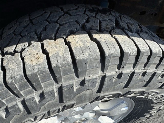 Used 2012 Toyota Tacoma 4x4 Double Cab image 32