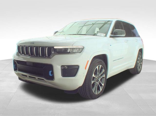 Used 2022 Jeep Grand Cherokee Overland image 3