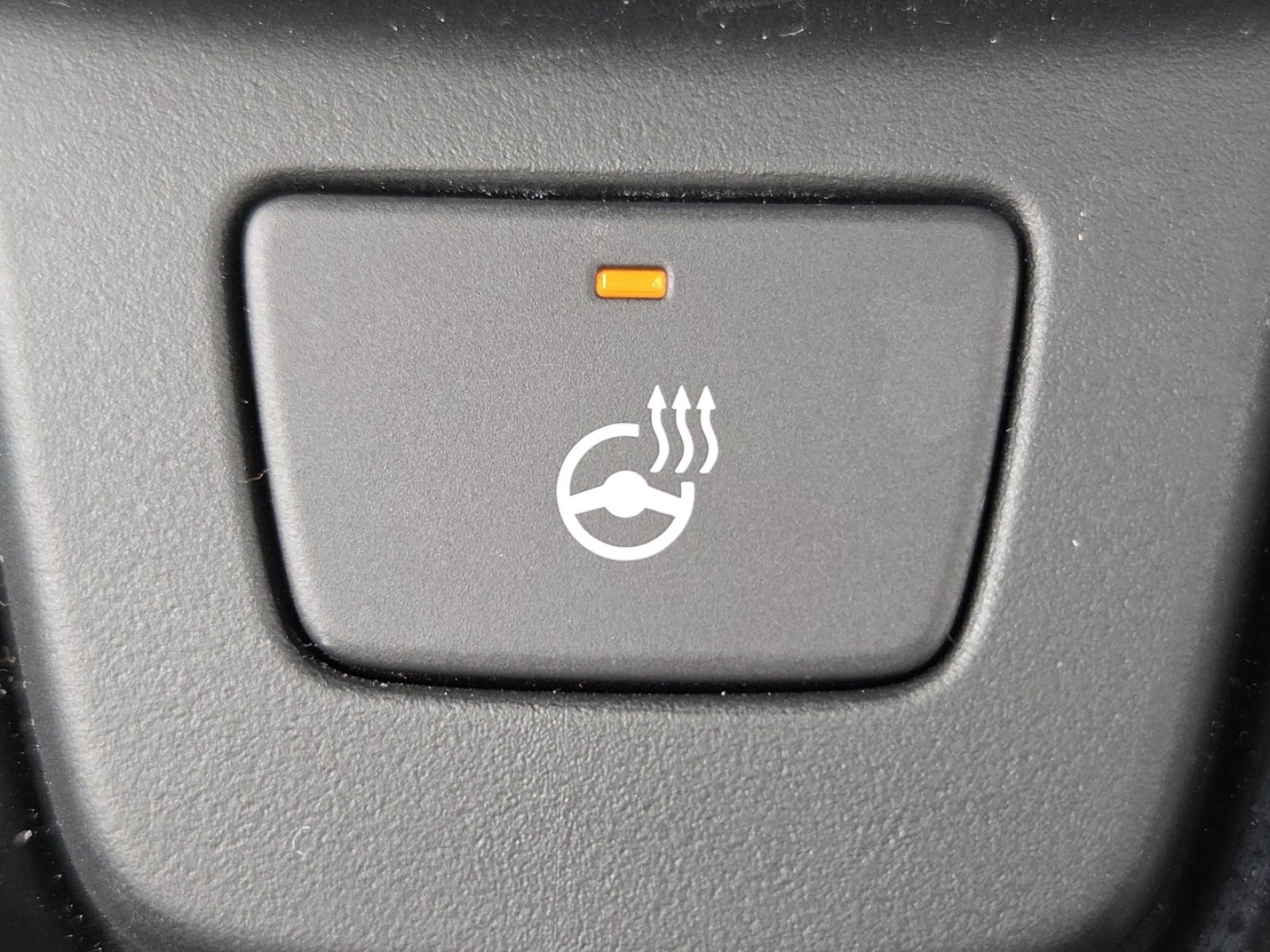 Certified 2025 Honda Pilot Black Edition image 6