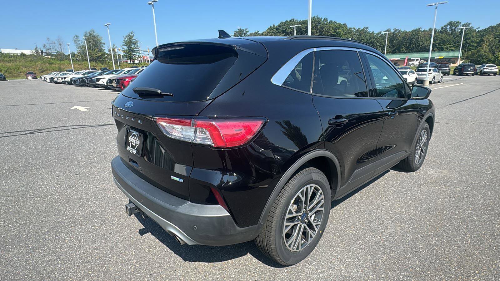 Used 2020 Ford Escape SEL image 7