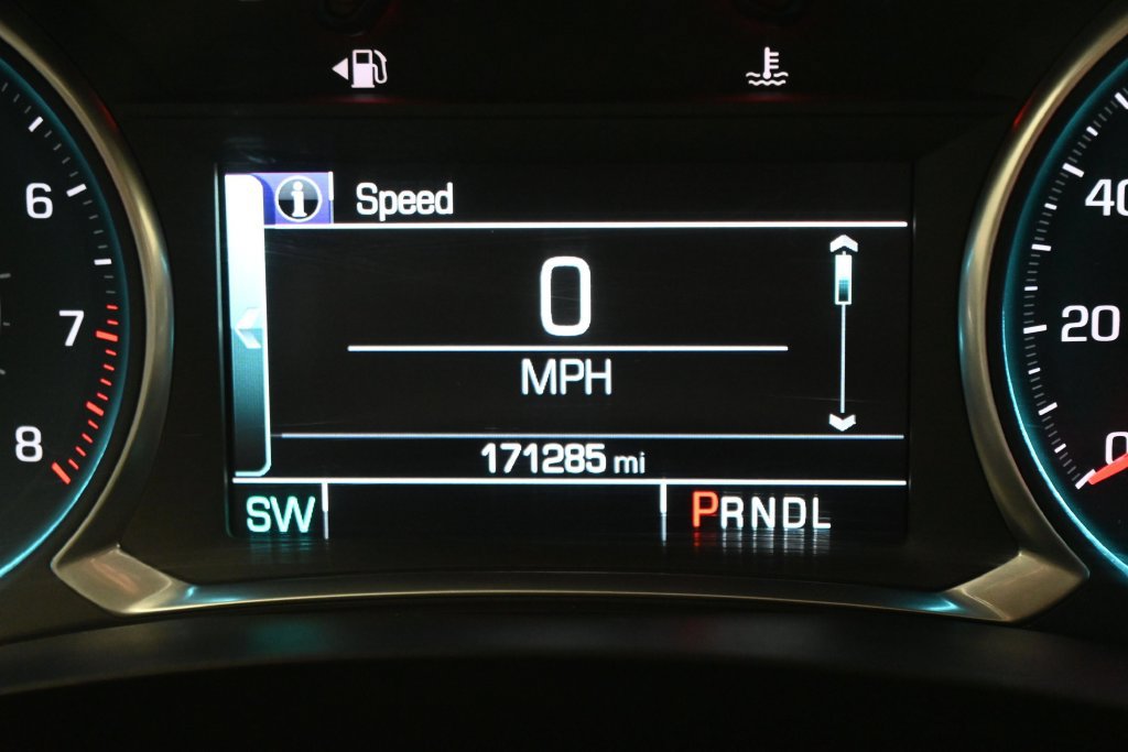 Used 2019 Chevrolet Traverse LT FWD image 17