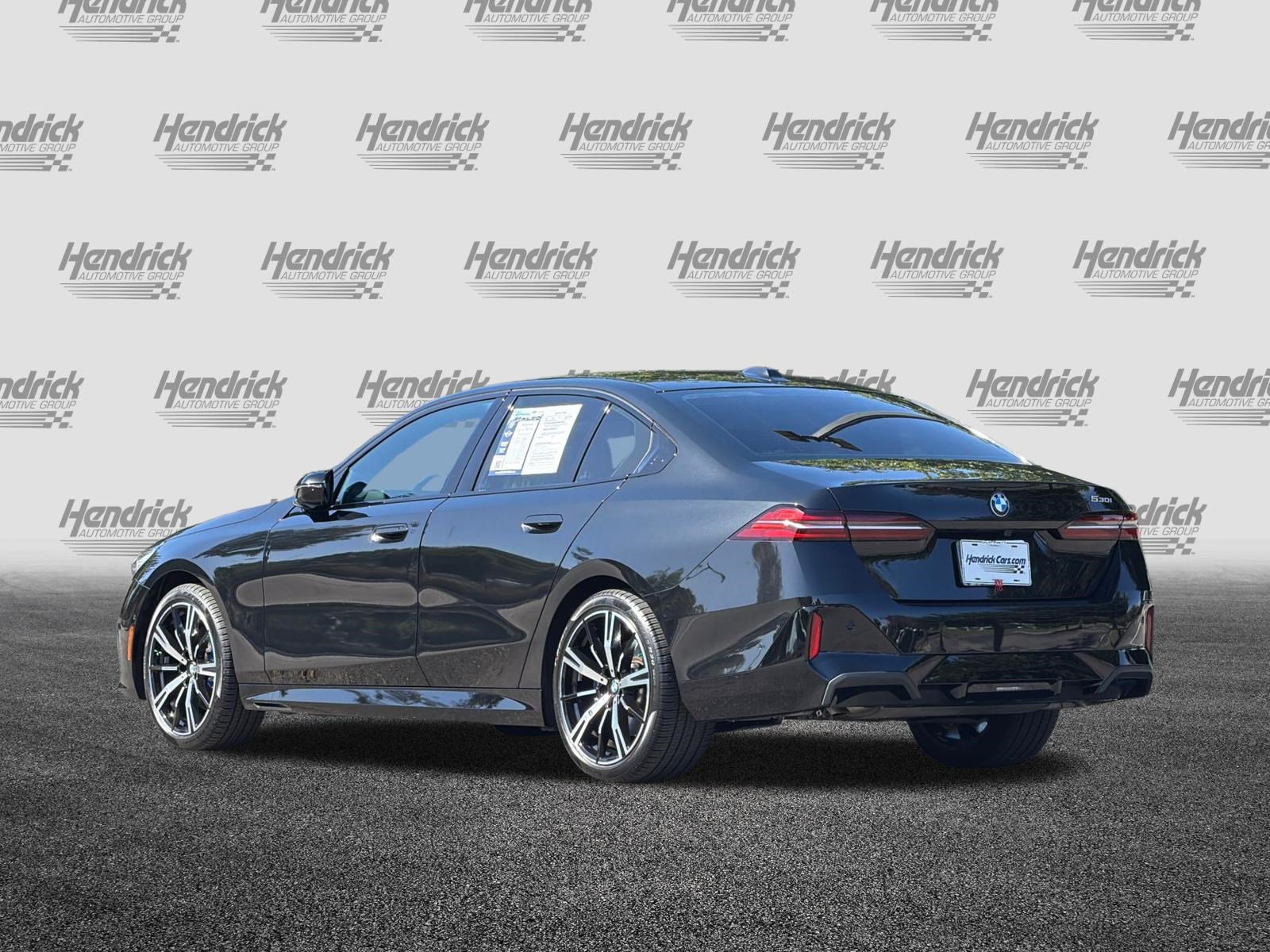 Used 2026 BMW 530i RWD image 7