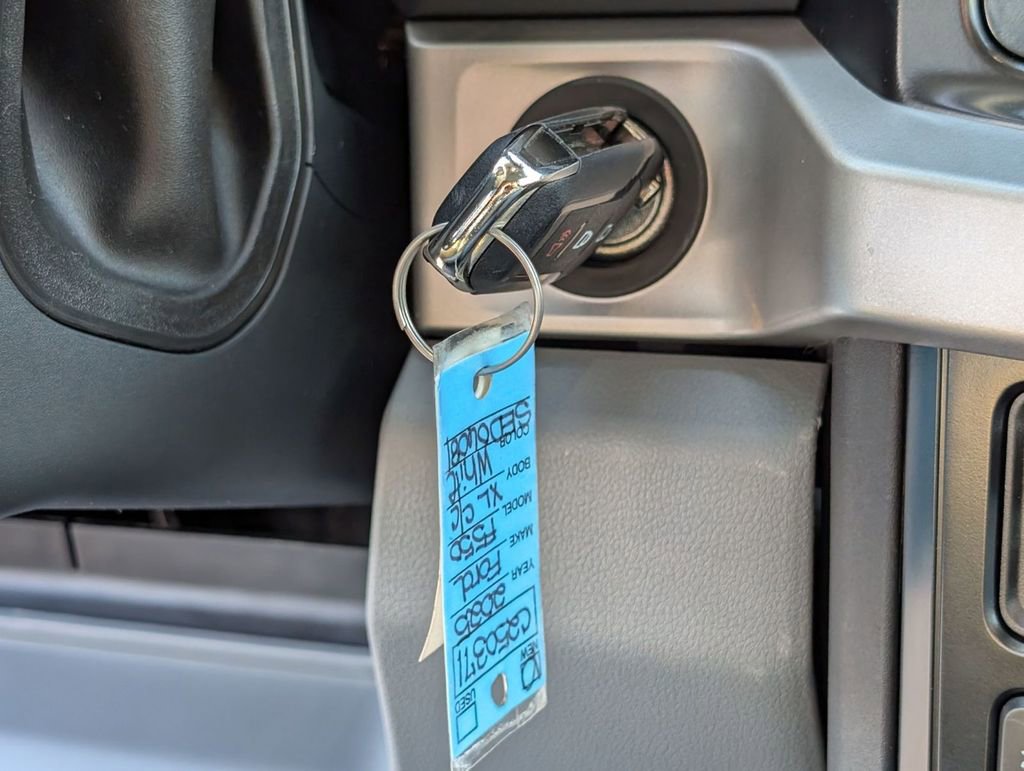 New 2025 Ford F550 4x4 Crew Cab Super Duty image 25
