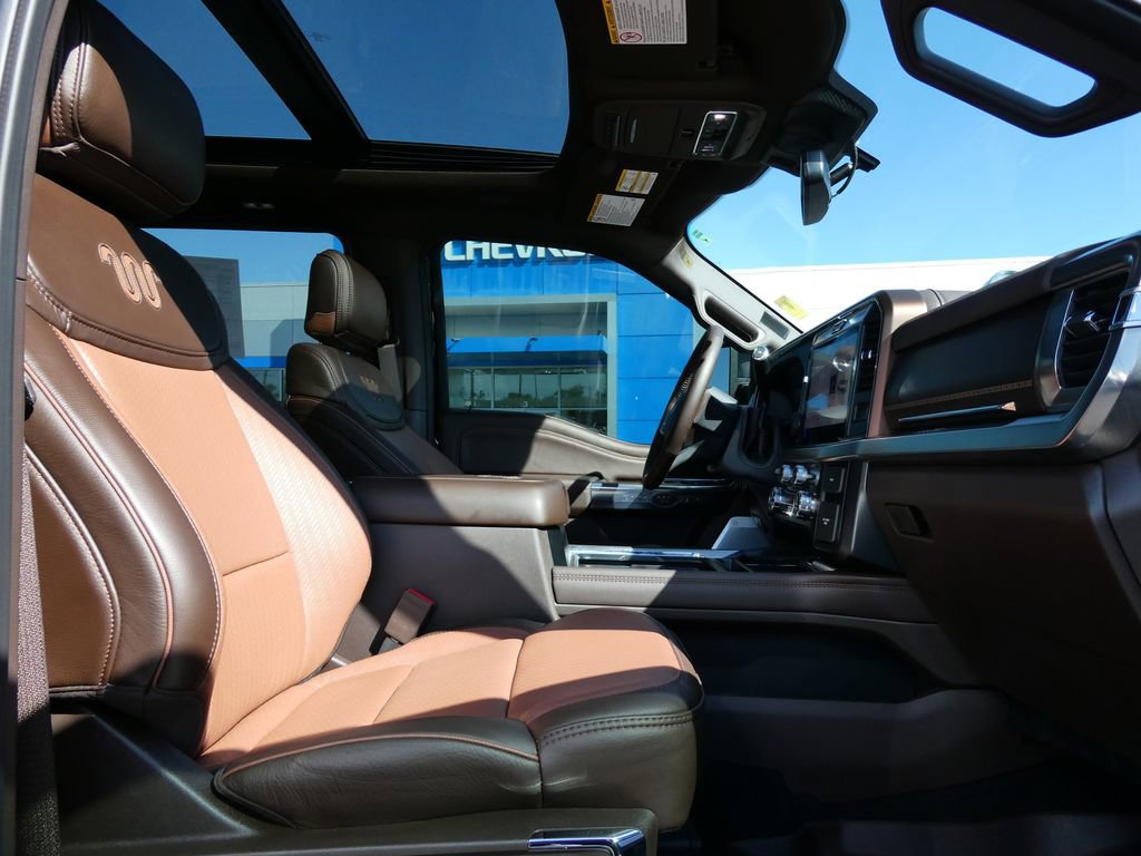 Used 2025 Ford F250 King Ranch AWD/4WD image 13