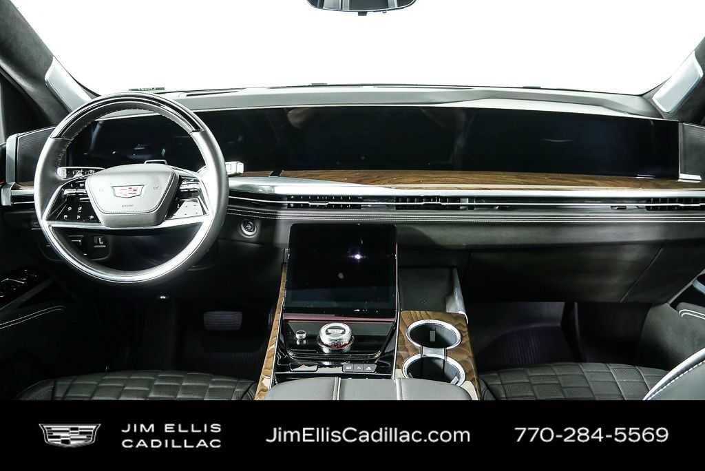 Used 2025 Cadillac Escalade Sport Platinum AWD/4WD image 20