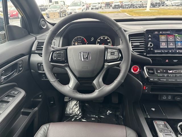 New 2026 Honda Ridgeline Black Edition image 13