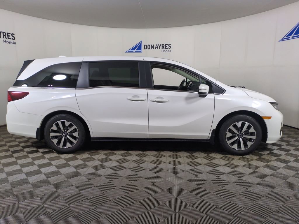 Certified 2025 Honda Odyssey EX-L image 10