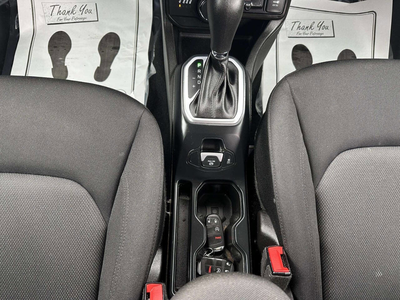 Used 2020 Jeep Renegade Sport w/ Sport Appearance Group AWD/4WD image 19