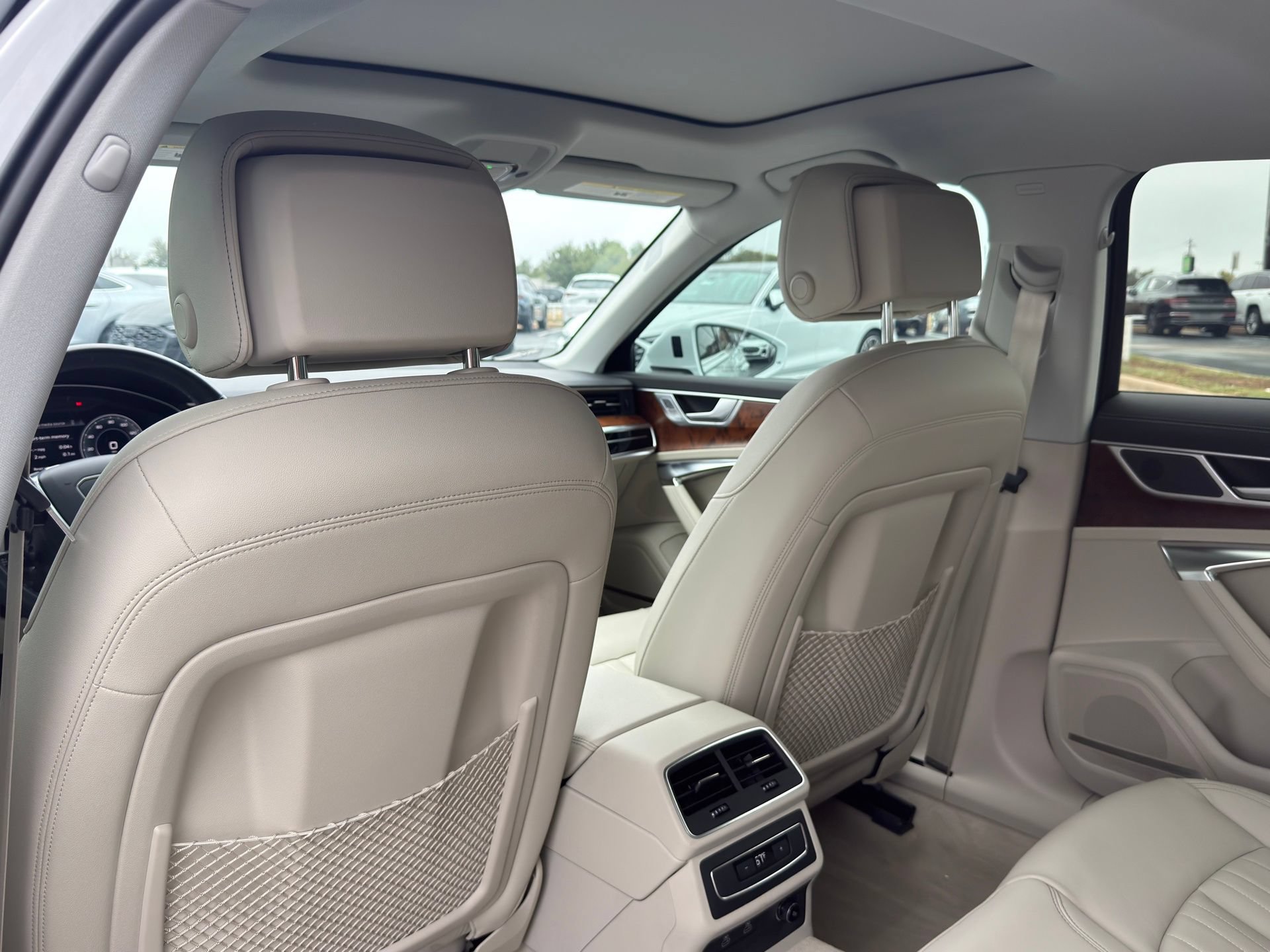 Certified 2023 Audi A6 Premium Plus w/ Premium Plus Package AWD/4WD image 24