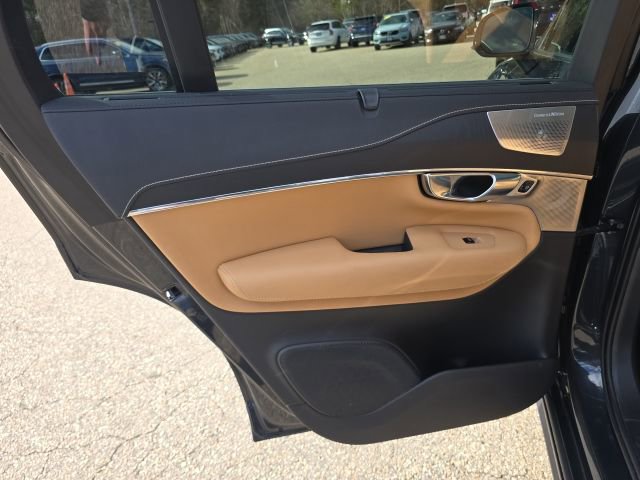 Used 2021 Volvo XC90 T6 Inscription w/ Advanced Package image 21