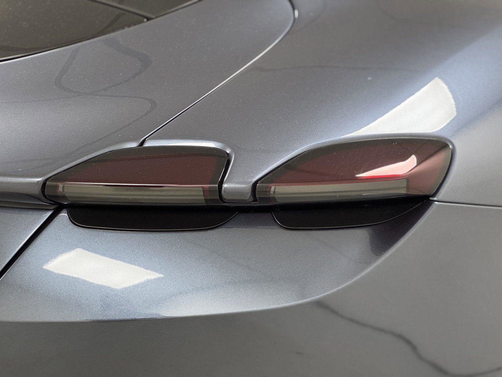 Used 2023 Ferrari Roma RWD image 28