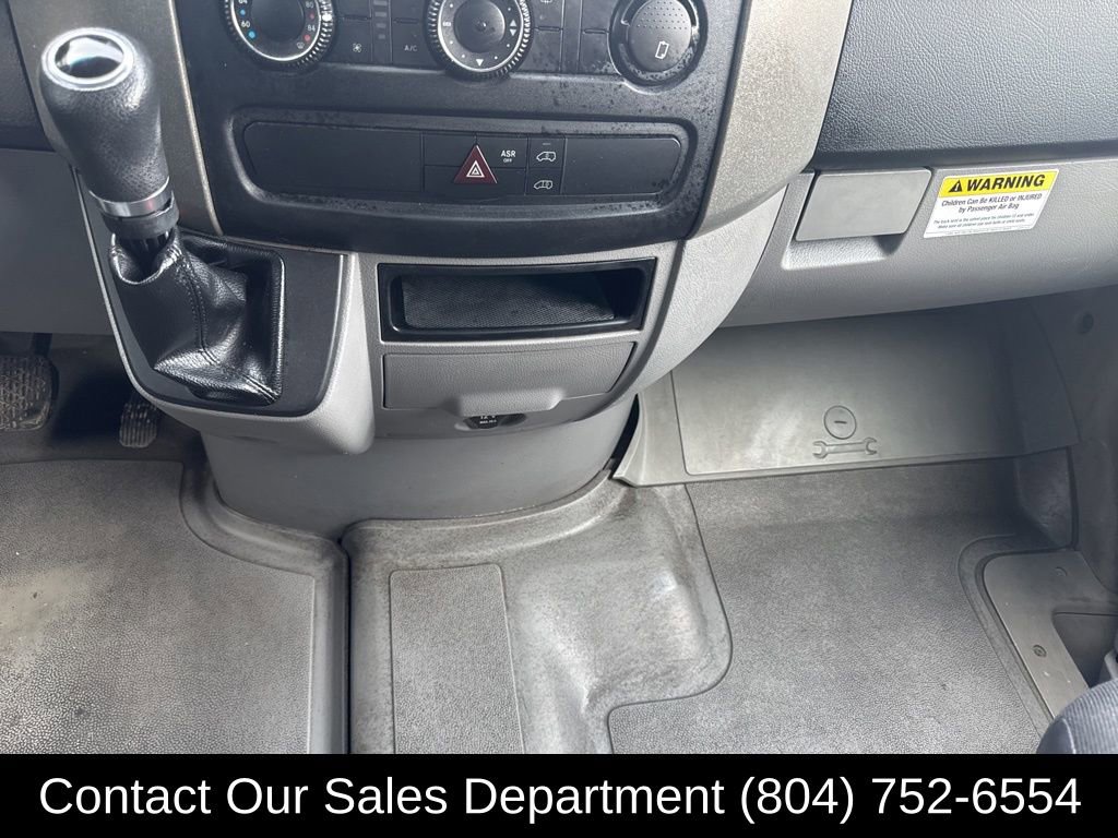 Used 2014 Freightliner Sprinter 2500 image 22