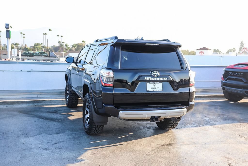 Used 2021 Toyota 4Runner TRD Off-Road Premium w/ Moonroof Package AWD/4WD image 7