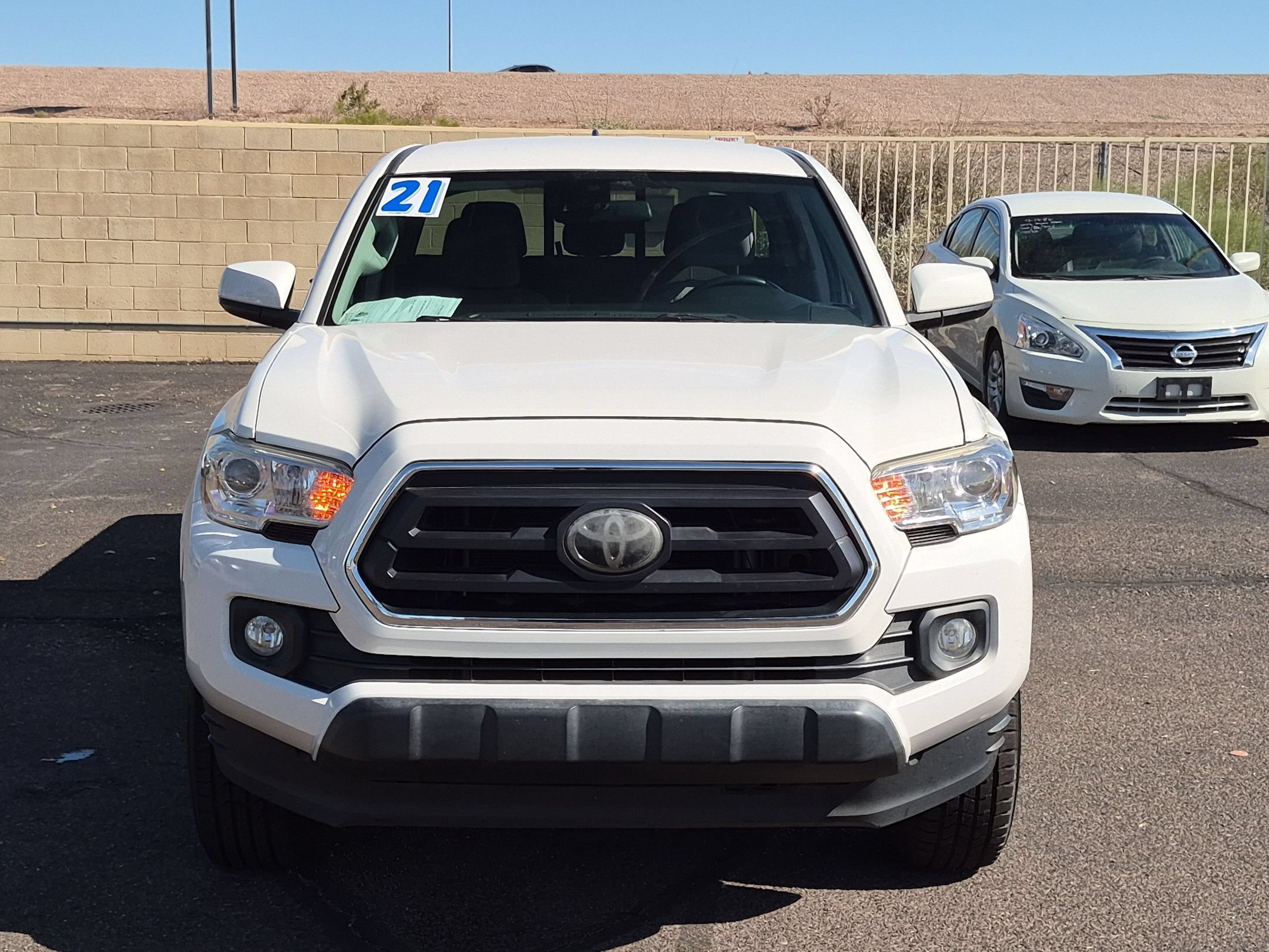 Used 2021 Toyota Tacoma SR5 RWD image 2