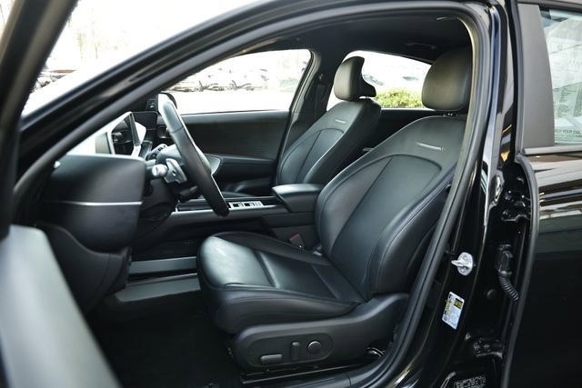 Used 2024 Hyundai Ioniq 6 SEL AWD/4WD image 17