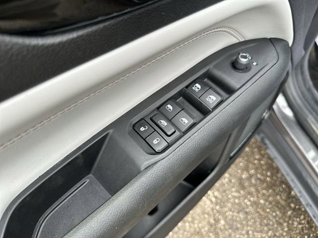Used 2024 Jeep Compass Limited AWD/4WD image 17