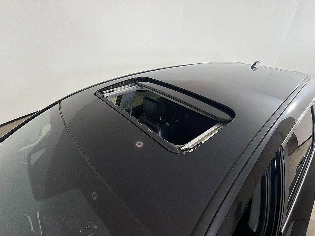 Used 2020 Honda CR-V EX-L image 16