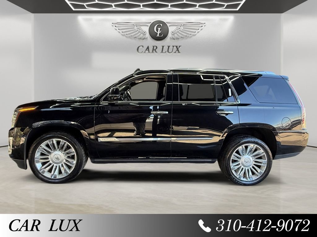 Used 2018 Cadillac Escalade Platinum image 2