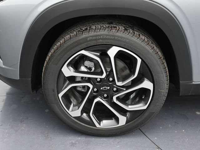 New 2026 Chevrolet Trax RS w/ Driver Confidence Package FWD image 17