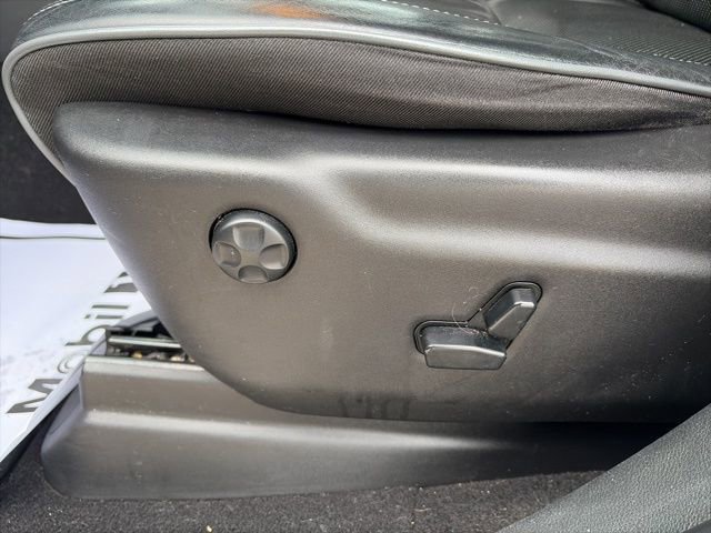 Used 2020 Jeep Grand Cherokee Overland image 22