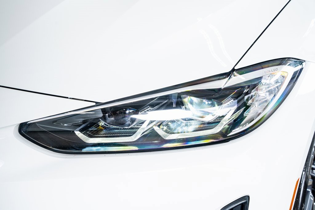 Used 2022 BMW i4 eDrive40 image 13