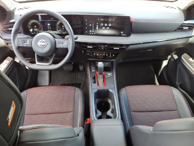 New 2026 Nissan Kicks SR w/ SR Premium Package FWD image 25