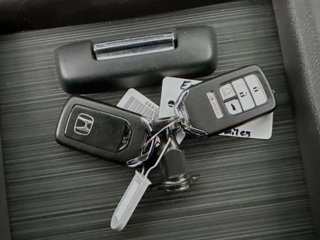 Certified 2022 Honda Pilot Sport image 20